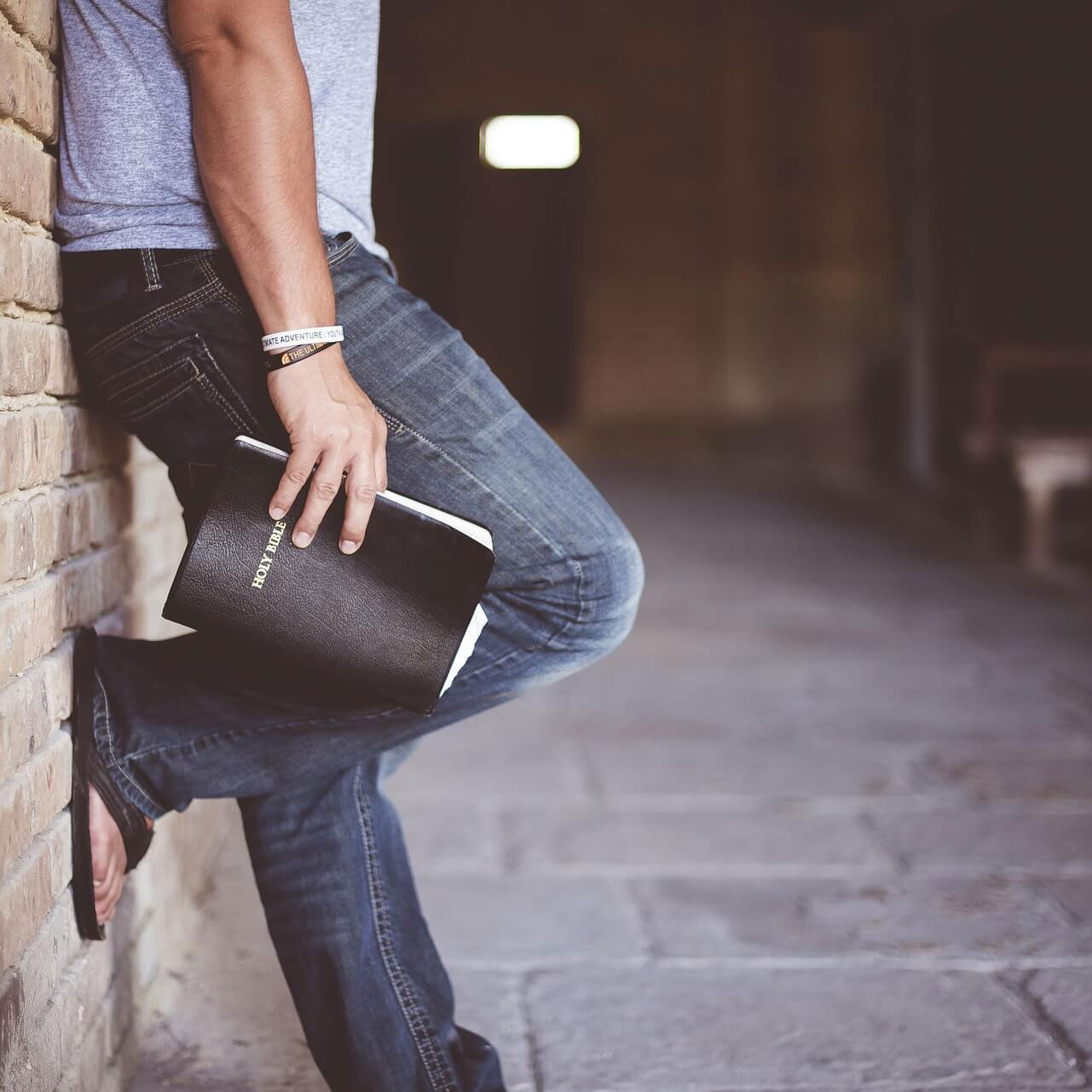 Darf Man Mit Unterhemd Beten darf man auf den Klo beten?